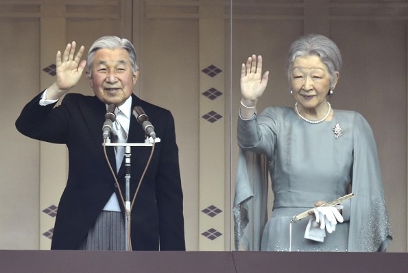 Akihito_abdica